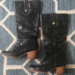 Coach boots